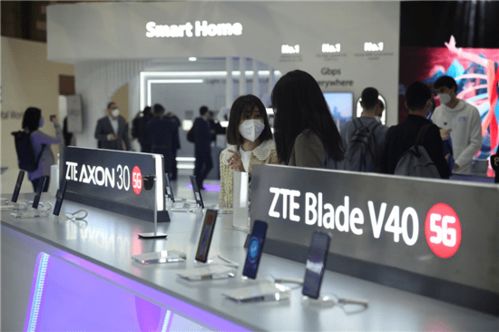 MWC 2022 中國科技企業(yè)引領創(chuàng)新，綠廠閃充技術與教育科技服務雙星閃耀